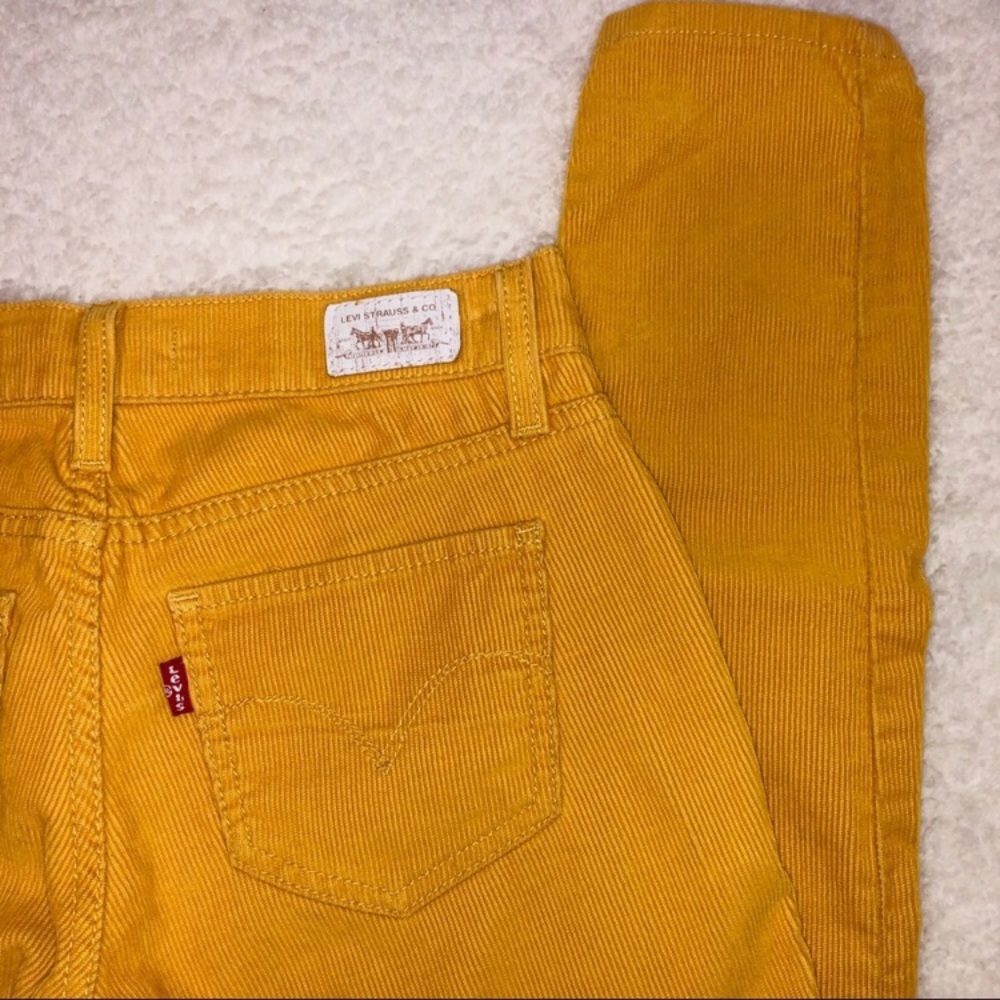Levi’s too super low